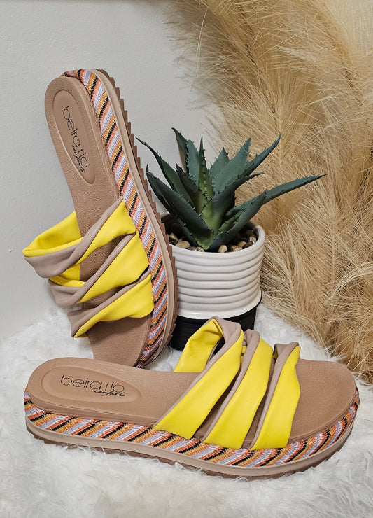 MELLOW YELLOW SANDALS