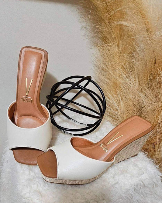 STEP UP OFF WHITE PLATFORM SLIDES